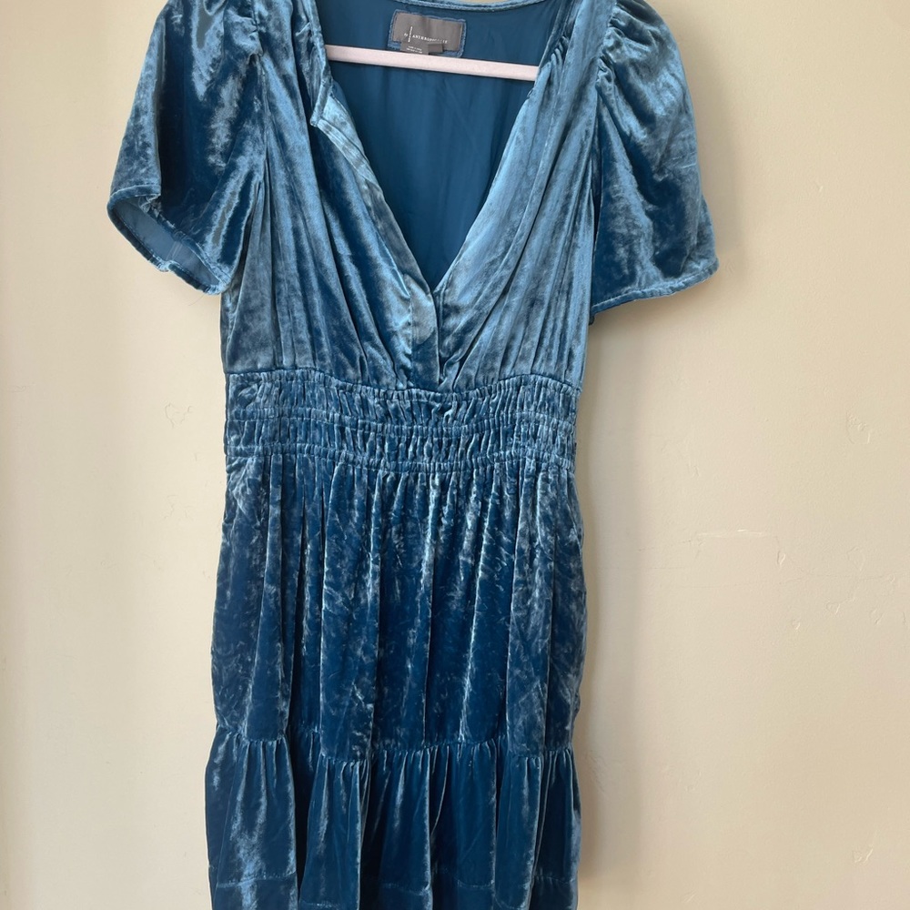 Classic Anthropologie somerset mini in velvet, perfect for the holidays.